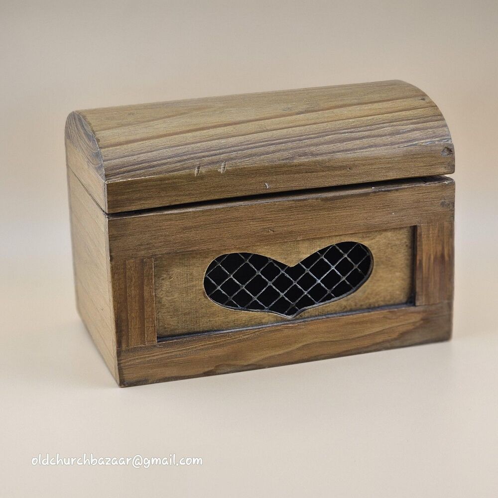 Handmade Wooden Trinket Box Heart Cutout Dome Lid Rustic Brown Primitive Decor